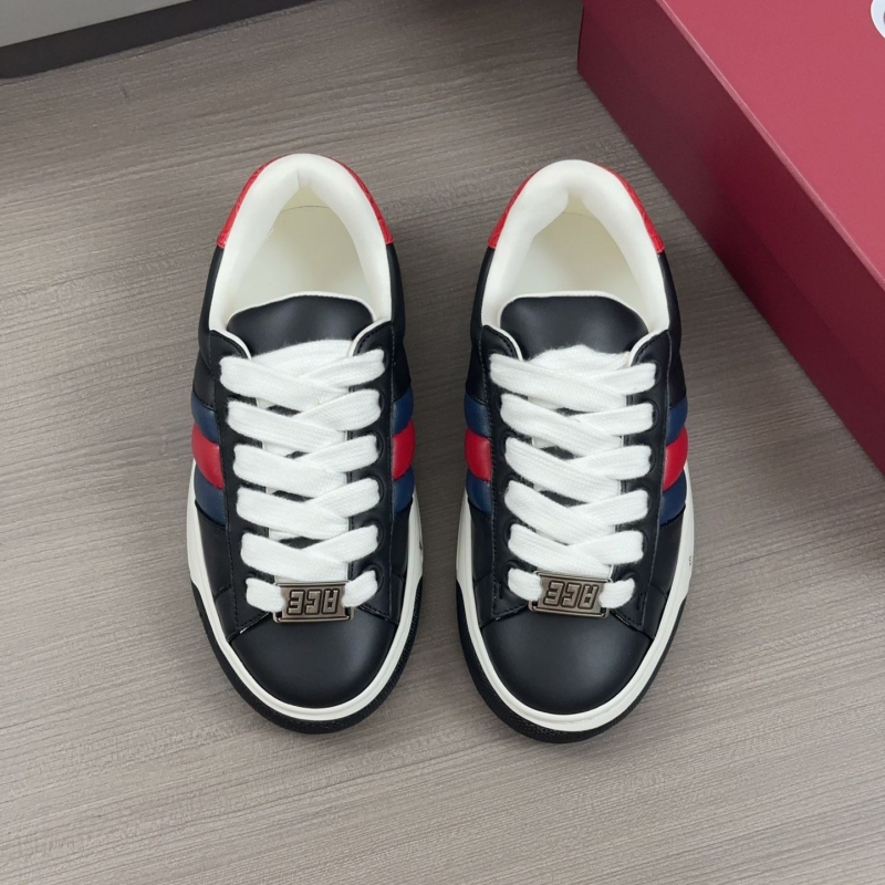 G*u*i casual shoes